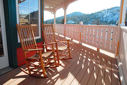 Balcony View Suite at the Northern Inn